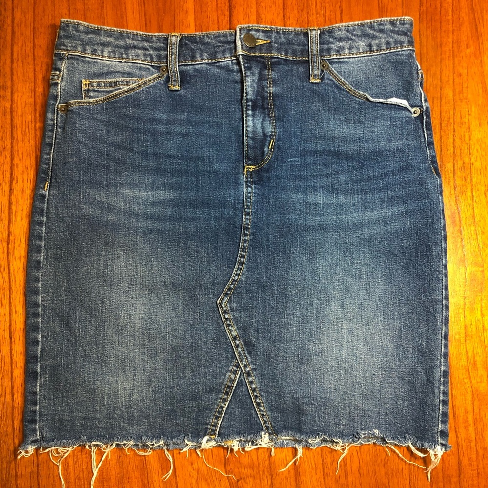 Universal Thread mini jean skirt
